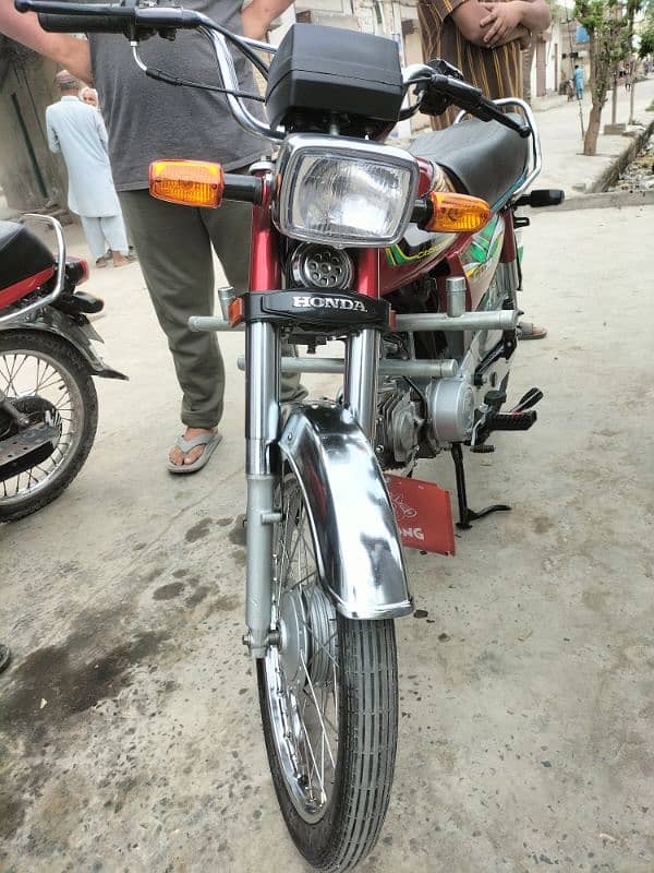 Honda cD70cc 1