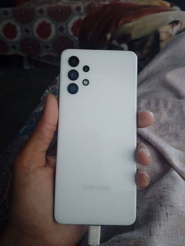 Samsung a 32 1