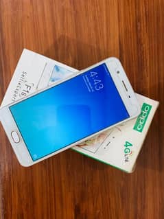 Oppo F1s (price slightly negotiable)