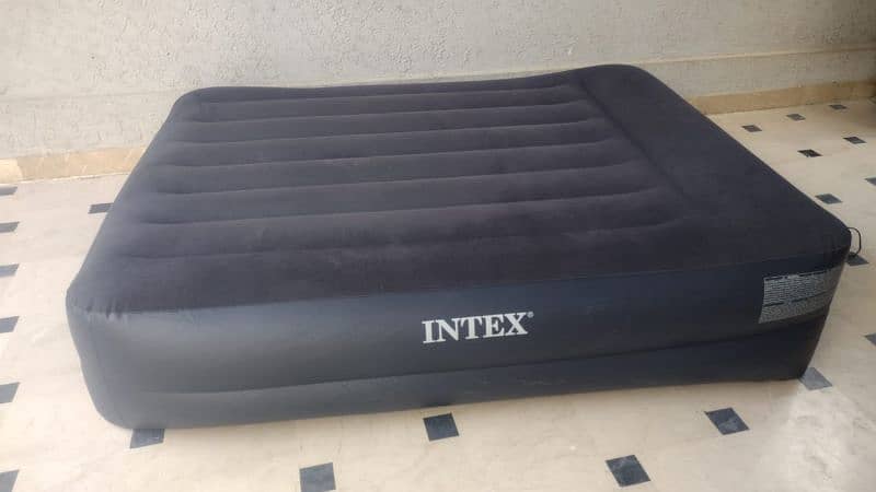 INTEX AIR mattress 5