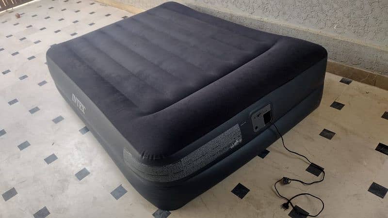 INTEX AIR mattress 6