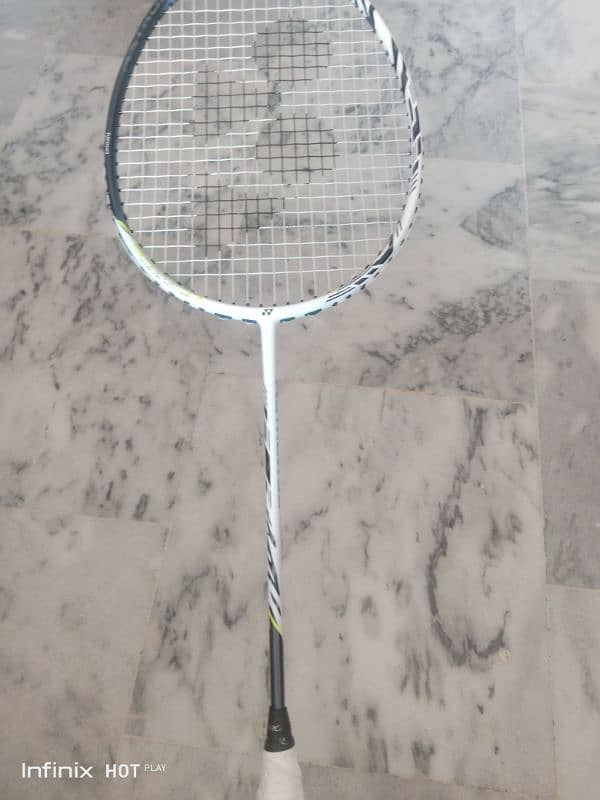 Yonex astrox 99 pro 3