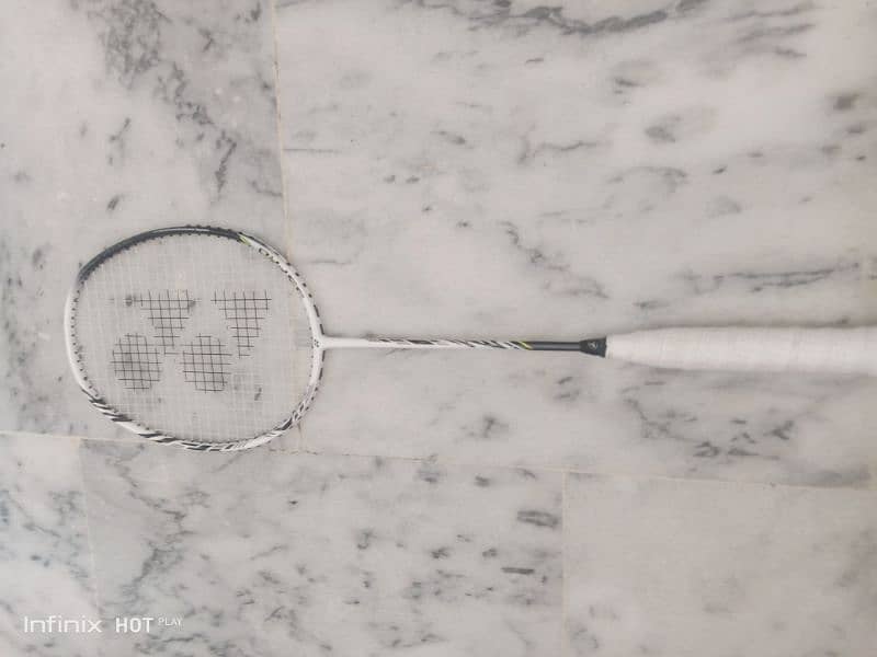 Yonex astrox 99 pro 5