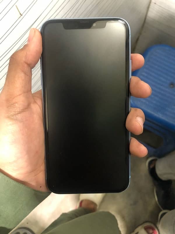 iPhone XR 0