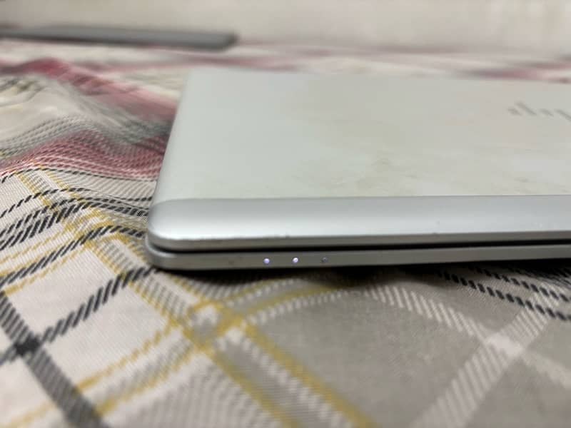 HP Elitebook 840 G5 4