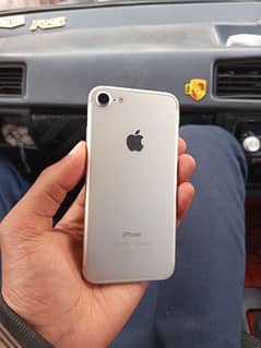 iPhone 7 offical pta proved 10/10