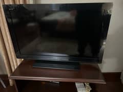 2 TV - SONY BRAVIA 32” LCD + LG Flatron for Sale