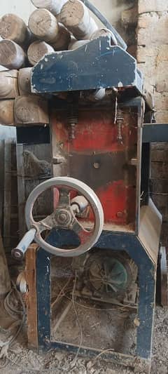 Ari wood cutting And Gage Machine with motor