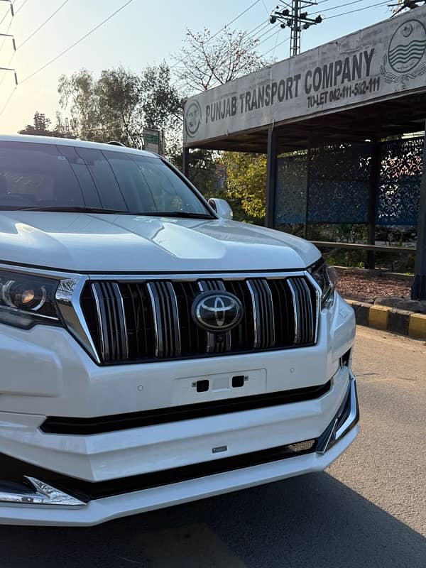 Toyota Prado 2019 3