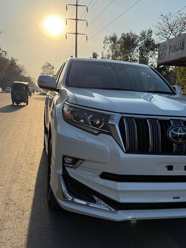 Toyota Prado 2019 4