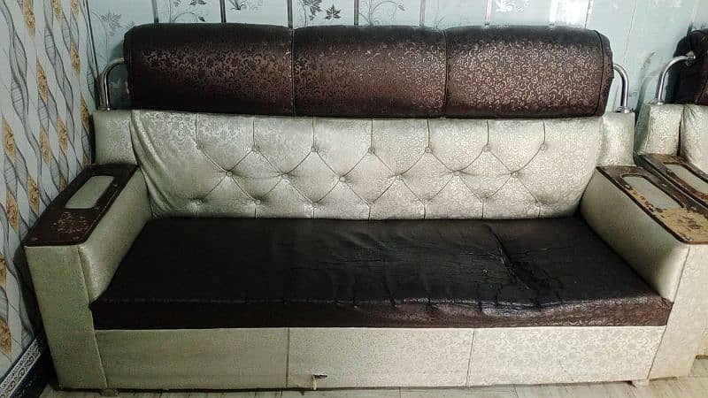 Normal sofa 70% ok 1