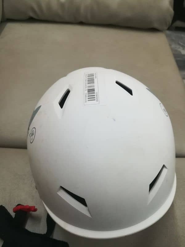 Girls Helmet 1