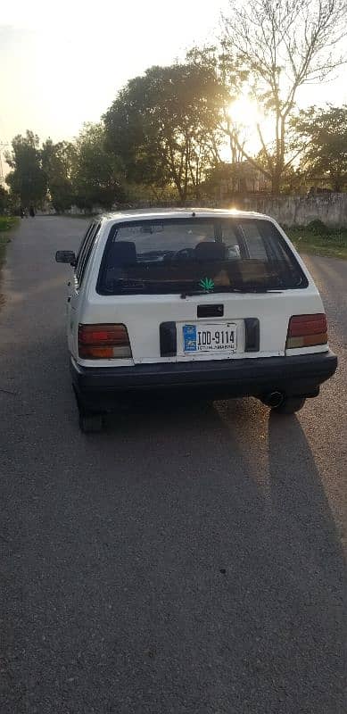 Suzuki Khyber 1991 3