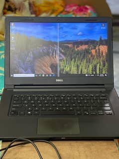 Dell Laptop with SD 256 hard and DDR4 8 gb RAM 7th Generation