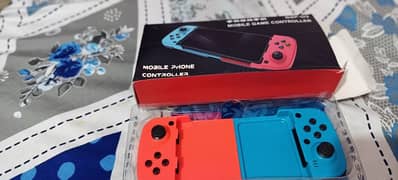 Mobile phone game controller