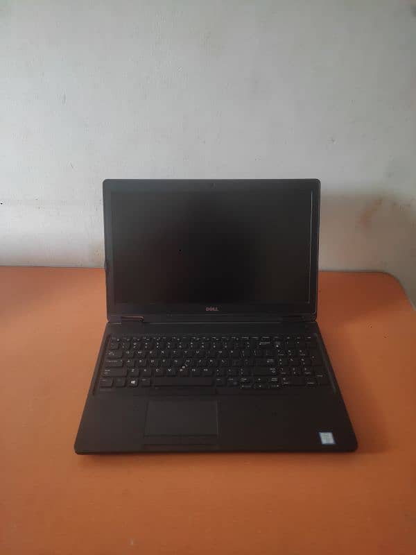 Dell precision 3520 7