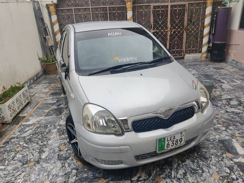 Toyota Vitz 2003 13