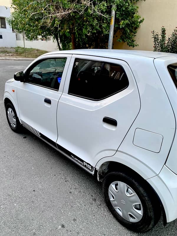 Suzuki Alto 2022 White 3