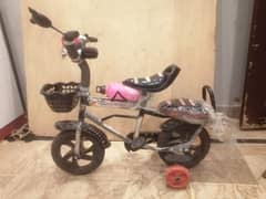 Kids cycle 3-8 year