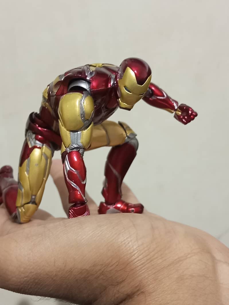 Iron man action figure 4