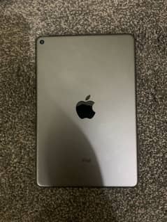 ipad mini 5 almost 10/10 condition