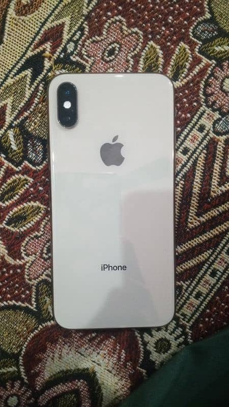 iphone xs 2