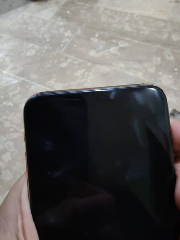 iPhone xs max PTA 6