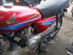 Honda 125 Karachi 2010