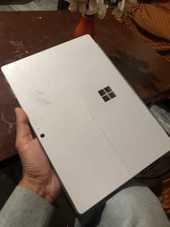 Microsoft Surface 4 Core i5 6 Generation