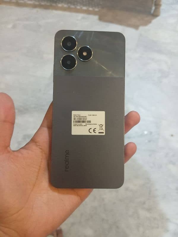 Realmi note 50   4/64 0