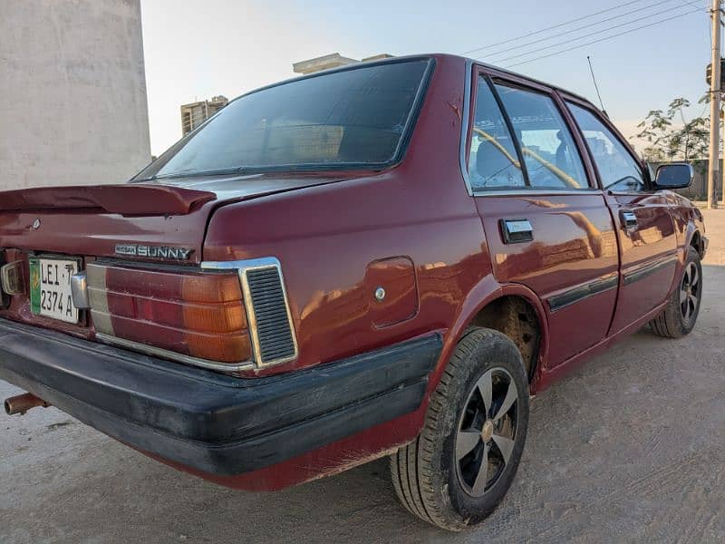 Nissan Sunny 1985 6