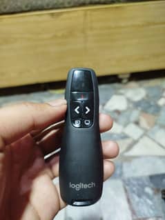 Logitech R400 wireless laser presentation remote