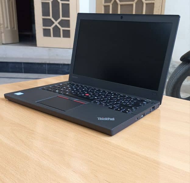 Lenovo Thinkpad i5 6th Gen 8GB/256GB SSD 4