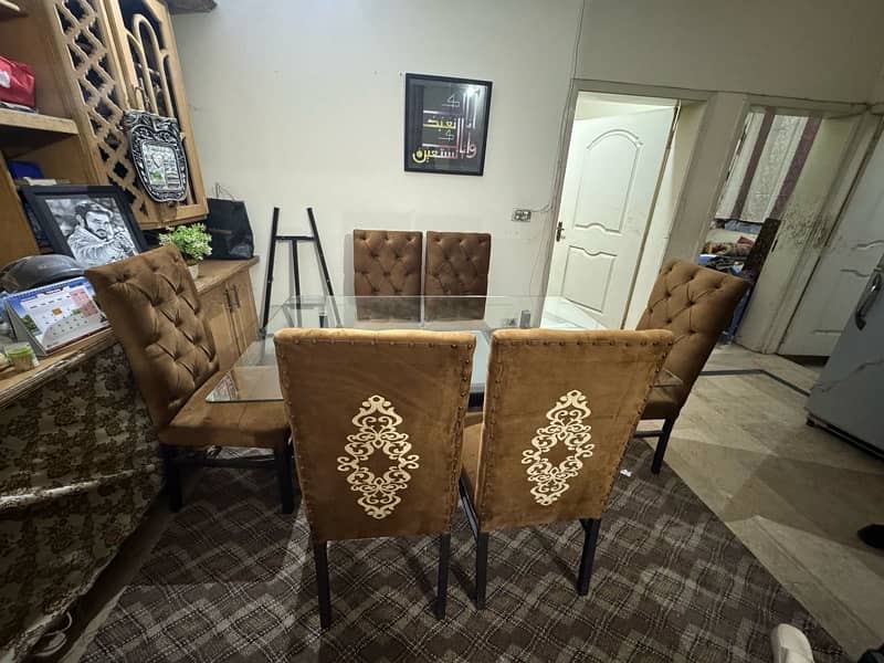Dinning tables 4