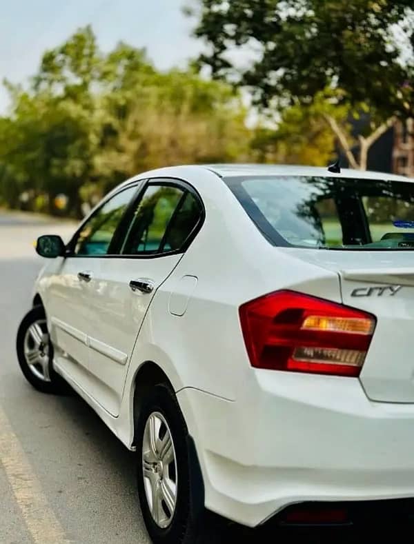 Honda City IVTEC 2018  (Contact No. 03070974790) 5