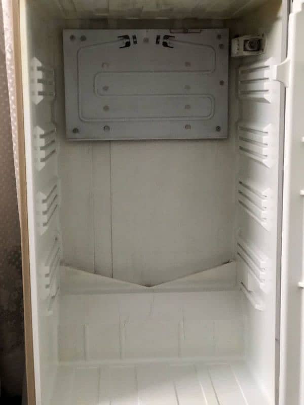 refrigerator /fridge 5