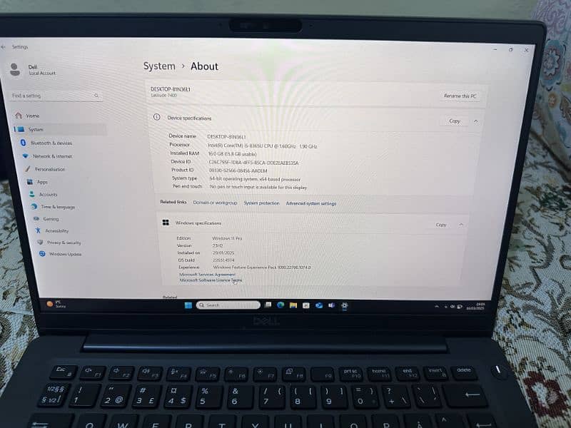 Dell Latitude 7400 Laptop Slightly Used 1