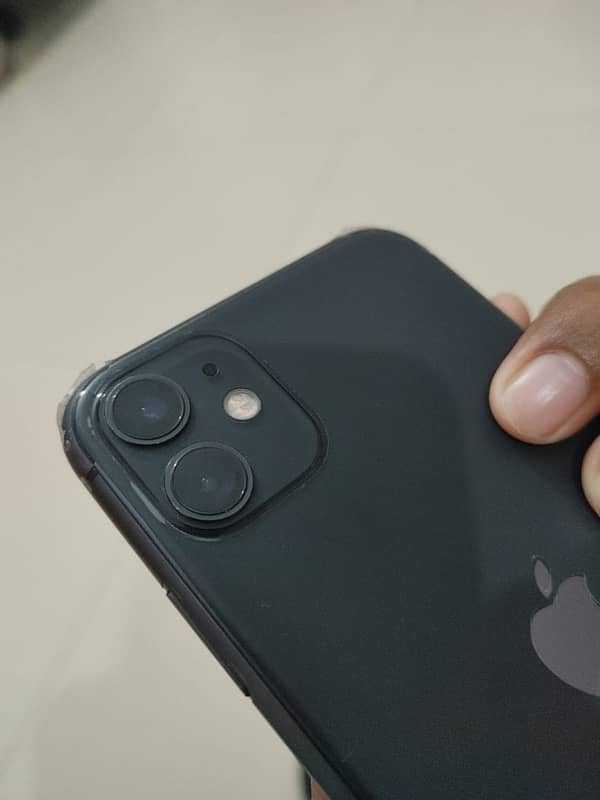 Iphone 11 in great condition . . Grab it at perfect price. 0