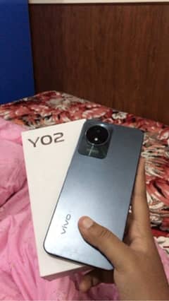 Vivo Y02