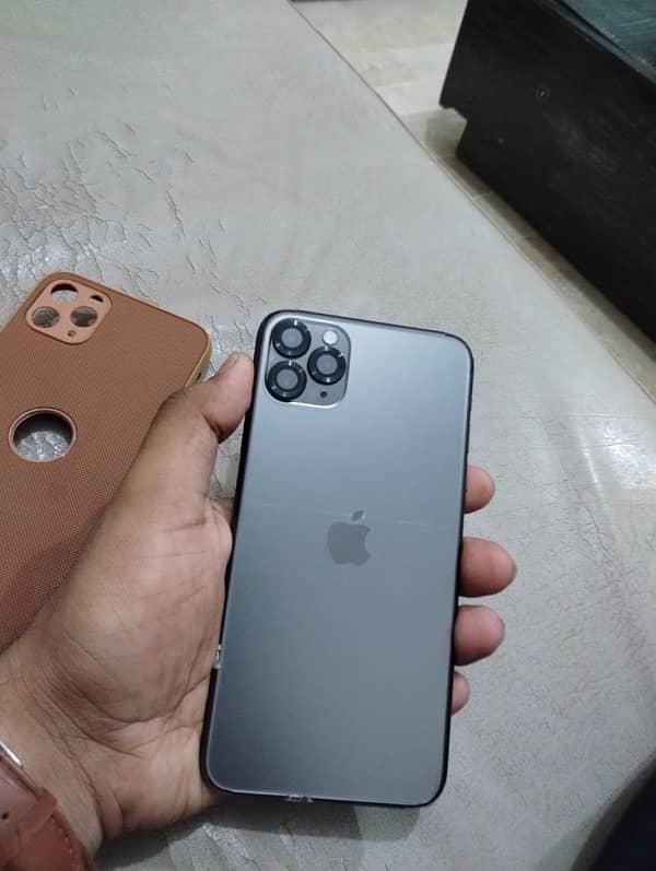 iPhone 11 pro max 2