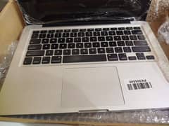 MacBook Pro  750gb hard 8 GB Ram Price 32000