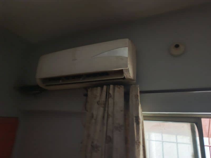 Haier 1 ton split AC 5