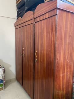 3 door wooden cupboard in mint condition