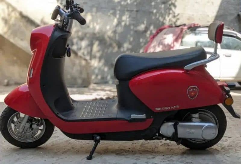 Metro scooty 1