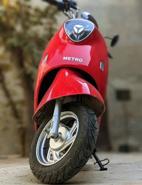 Metro scooty 6