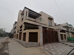 Premium Corner 10 Marla House Is Available For sale In Lahore