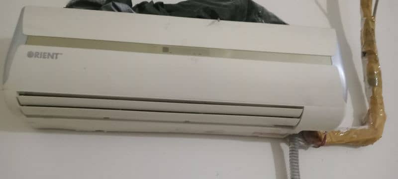 1 taan AC Good Condition 0