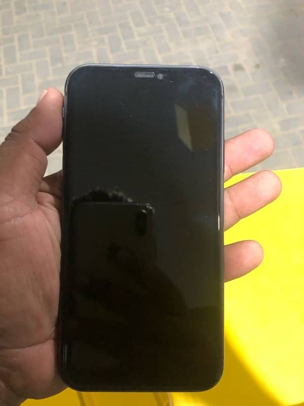 iPhone 11 Non PTA 2