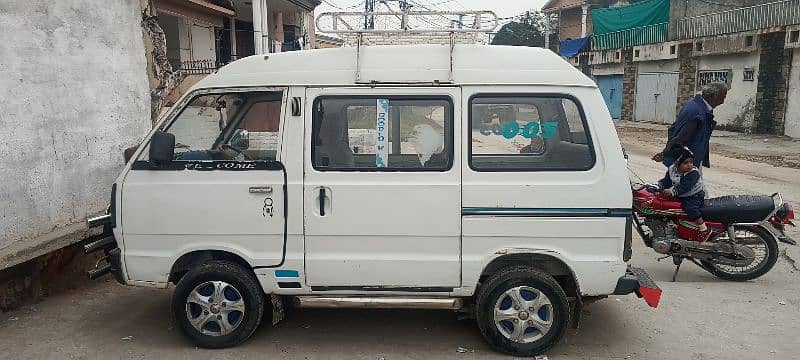 White/ VAN / Suzuki Bolan 2