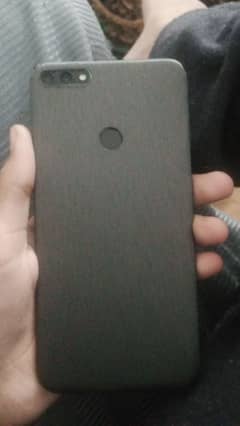 Selling non use Huawei y7 prime